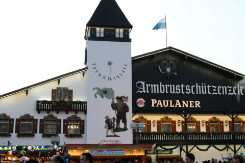 Armbrustschützen-Festzelt