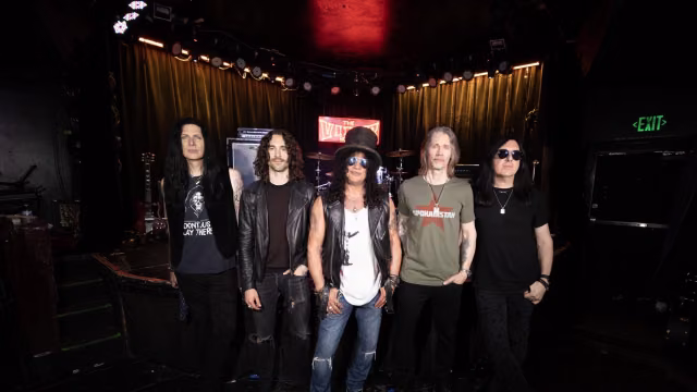 Slash feat. Myles Kennedy and The Conspirators