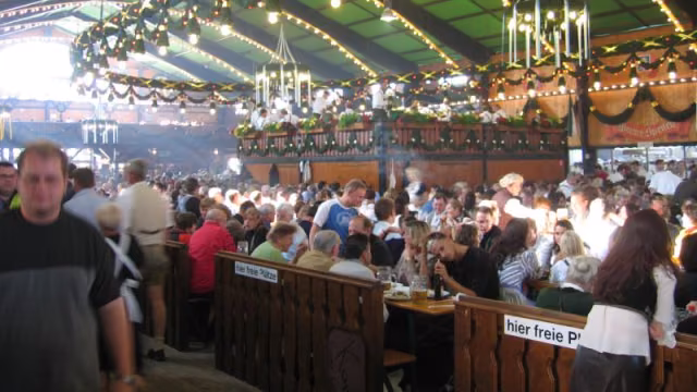 Augustiner-Festhalle